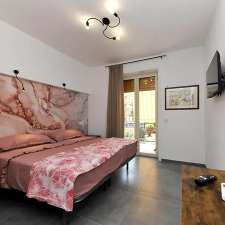 Marygio * Salerno
